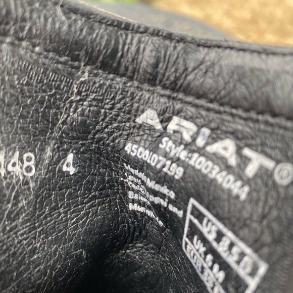 Ariat Dixon Naturally Distressed Black Boots (Style: AR0034044) - Picture 3 of 6